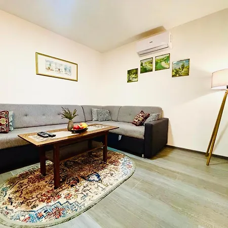Apartment Luna *